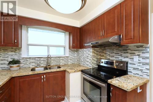 53 Lynnford Drive, Toronto, ON - Indoor Photo Showing Kitchen With Double Sink With Upgraded Kitchen