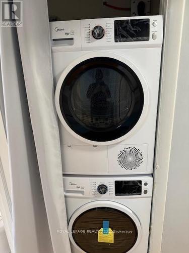 2 - 2432 First Street, Burlington, ON - Indoor Photo Showing Laundry Room