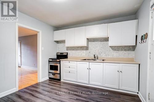 2 - 2432 First Street, Burlington, ON - Indoor Photo Showing Kitchen With Double Sink