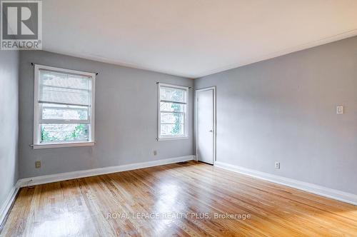 2 - 2432 First Street, Burlington, ON - Indoor Photo Showing Other Room