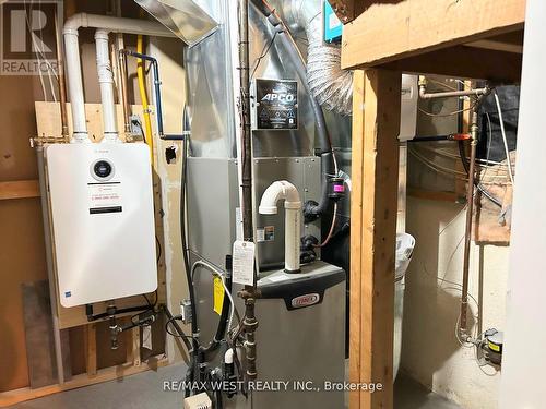 62 Kay Drive, Toronto, ON - Indoor Photo Showing Basement