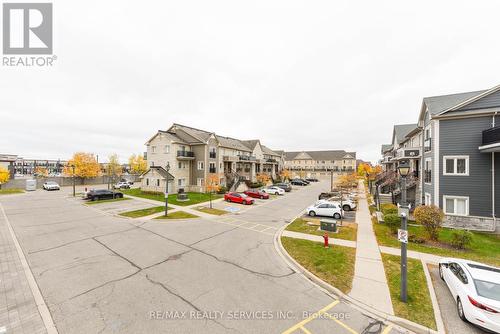 60 - 60 Fairwood Circle, Brampton, ON - Outdoor With Facade