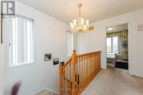 60 - 60 Fairwood Circle, Brampton, ON - Indoor Photo Showing Other Room