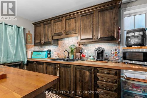 180 Grey Street W, Southgate, ON - Indoor Photo Showing Kitchen With Double Sink