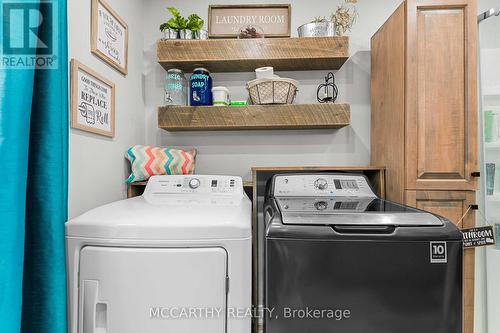 180 Grey Street W, Southgate, ON - Indoor Photo Showing Laundry Room