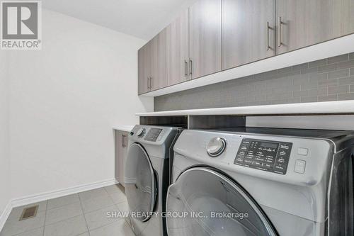 403 Equestrian Way, Cambridge, ON - Indoor Photo Showing Laundry Room