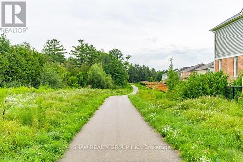 403 Equestrian Way, Cambridge, ON - Outdoor