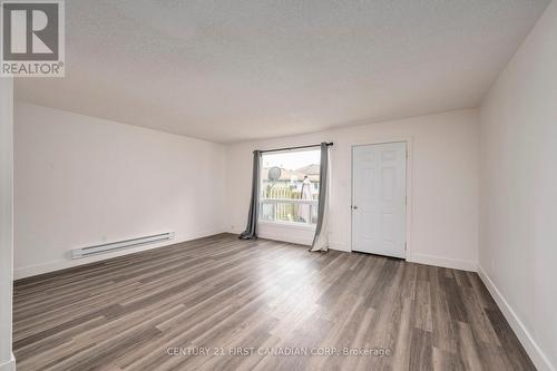 10 - 1600 Culver Drive, London, ON - Indoor Photo Showing Other Room