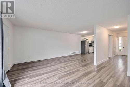 10 - 1600 Culver Drive, London, ON - Indoor Photo Showing Other Room