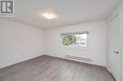 10 - 1600 Culver Drive, London, ON - Indoor Photo Showing Other Room