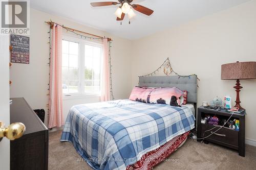 654 White Rock Road, Kawartha Lakes (Oakwood), ON - Indoor Photo Showing Bedroom