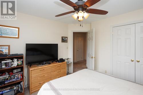 654 White Rock Road, Kawartha Lakes (Oakwood), ON - Indoor Photo Showing Bedroom