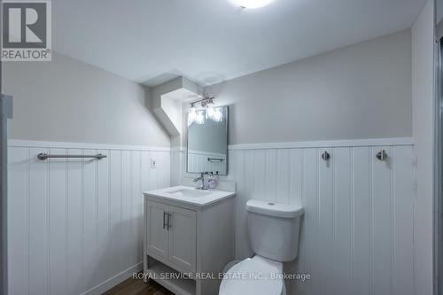 16 Hunter Street, Cavan Monaghan (Millbrook), ON - Indoor Photo Showing Bathroom