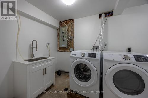 16 Hunter Street, Cavan Monaghan (Millbrook), ON - Indoor Photo Showing Laundry Room