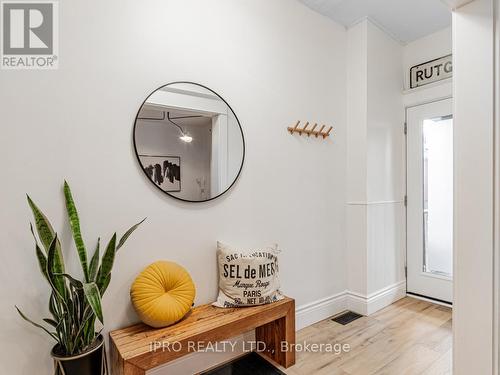 39 Bushell Avenue, Toronto, ON - Indoor Photo Showing Other Room