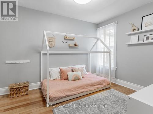 39 Bushell Avenue, Toronto, ON - Indoor Photo Showing Bedroom