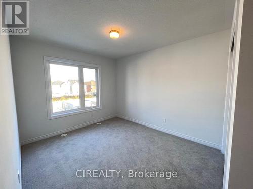 20 Sorbara Way, Whitby, ON - Indoor Photo Showing Other Room