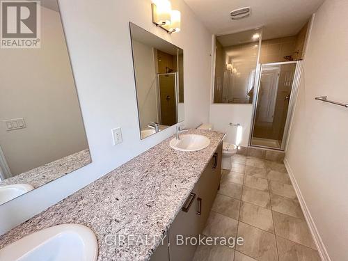 20 Sorbara Way, Whitby, ON - Indoor Photo Showing Bathroom