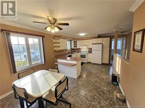 563 Fleet Crescent, Bathurst, NB - Indoor Photo Showing Dining Room