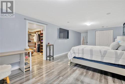 9560 Beachdale, Windsor, ON - Indoor Photo Showing Bedroom