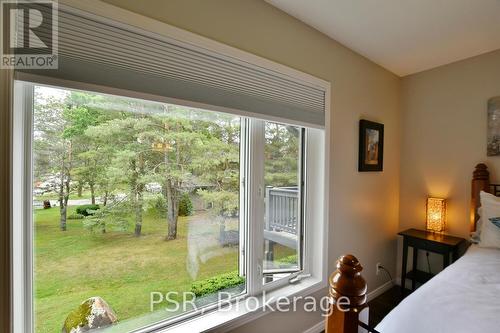 333 Mariners Way, Collingwood, ON - Indoor Photo Showing Bedroom