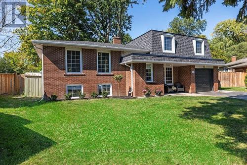 483 Caesar Avenue, Oakville, ON - Outdoor