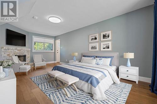 483 Caesar Avenue, Oakville, ON - Indoor Photo Showing Bedroom