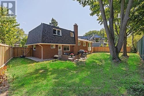 483 Caesar Avenue, Oakville, ON - Outdoor