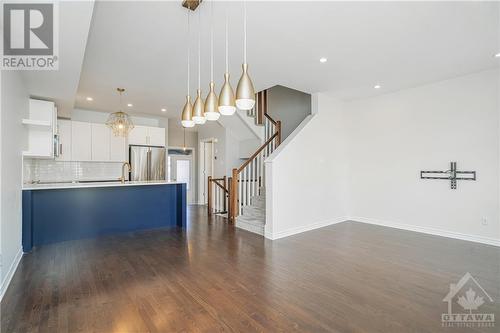 229C Shinny Avenue, Ottawa, ON - Indoor Photo Showing Kitchen