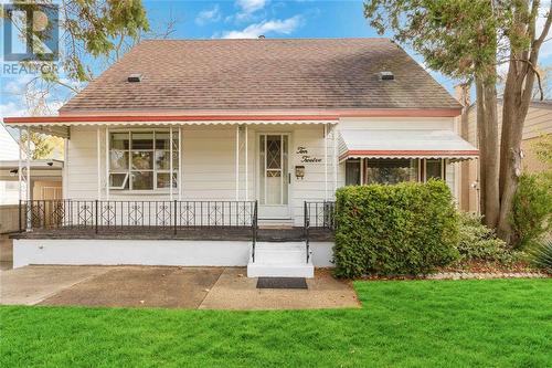 1012 Parkwood Avenue, Sarnia, ON - Outdoor With Deck Patio Veranda