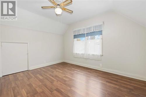 1012 Parkwood Avenue, Sarnia, ON - Indoor Photo Showing Other Room