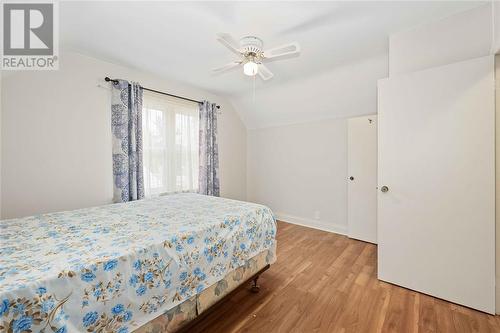 1012 Parkwood Avenue, Sarnia, ON - Indoor Photo Showing Bedroom