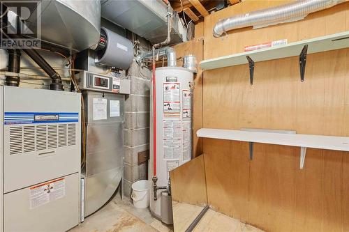 1012 Parkwood Avenue, Sarnia, ON - Indoor Photo Showing Basement