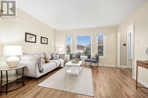 749 Ewing Street, Cobourg, ON - Indoor Photo Showing Living Room