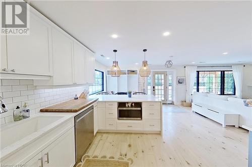 31 Glass Street, Bayfield, ON - Indoor Photo Showing Kitchen With Upgraded Kitchen