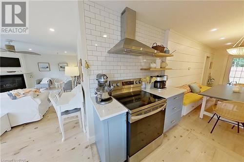 31 Glass Street, Bayfield, ON - Indoor Photo Showing Kitchen