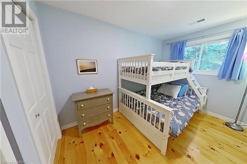 31 Glass Street, Bayfield, ON - Indoor Photo Showing Bedroom