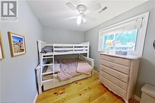 31 Glass Street, Bayfield, ON - Indoor Photo Showing Bedroom