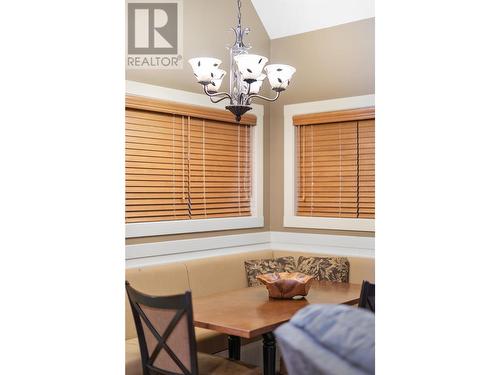 16321 Woolgar Road Unit# 11, Crawford Bay, BC - Indoor Photo Showing Dining Room