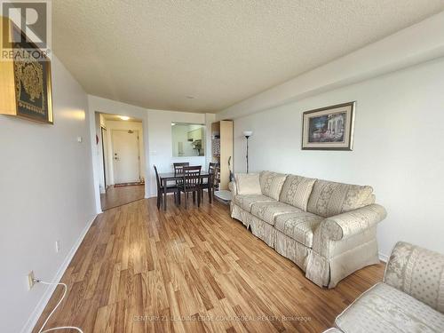 204 - 480 Mclevin Avenue, Toronto, ON - Indoor Photo Showing Living Room