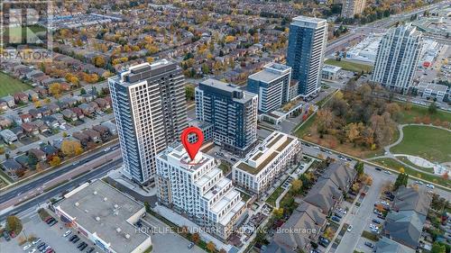 311 - 8 Beverley Glen Boulevard N, Vaughan, ON - Outdoor With View