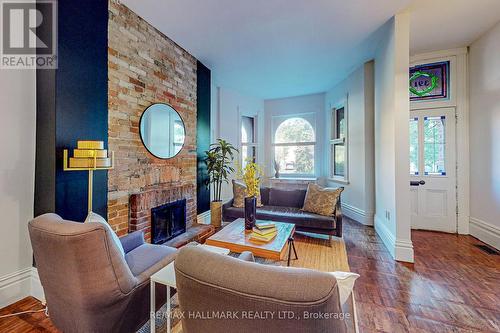 391 Wellesley Street E, Toronto, ON - Indoor Photo Showing Living Room With Fireplace