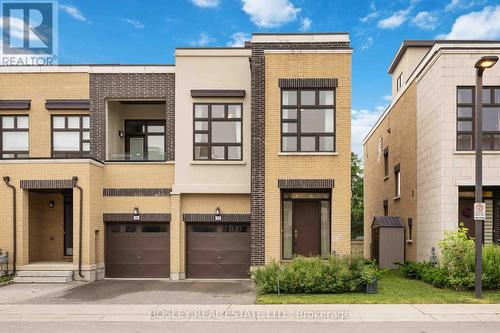 12 Causland Lane, Richmond Hill, ON - Outdoor With Facade