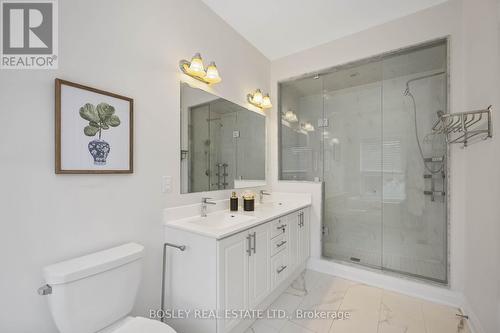 12 Causland Lane, Richmond Hill, ON - Indoor Photo Showing Bathroom