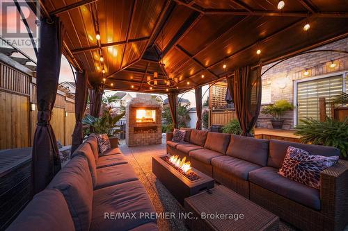 175 Trudeau Drive, Vaughan, ON - Indoor Photo Showing Living Room With Fireplace