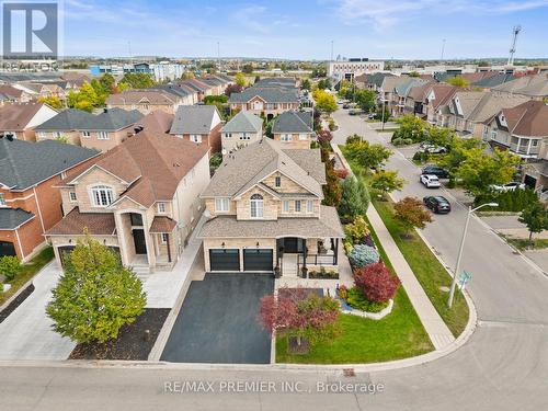 175 Trudeau Drive, Vaughan, ON - Outdoor With Facade