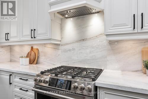 175 Trudeau Drive, Vaughan, ON - Indoor Photo Showing Kitchen