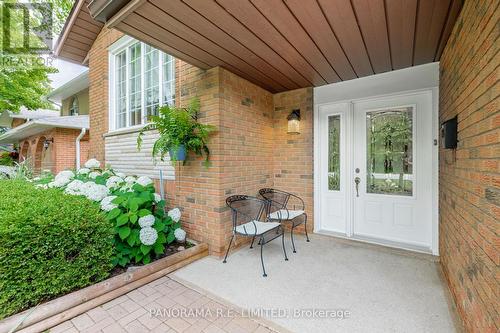 2399 Frayne Court, Mississauga, ON - Outdoor With Exterior