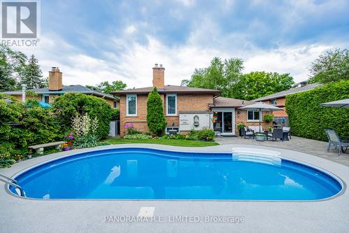 2399 Frayne Court, Mississauga, ON - Outdoor With In Ground Pool With Backyard