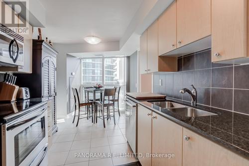 707 - 225 Sherway Gardens Road, Toronto, ON - Indoor Photo Showing Kitchen With Double Sink